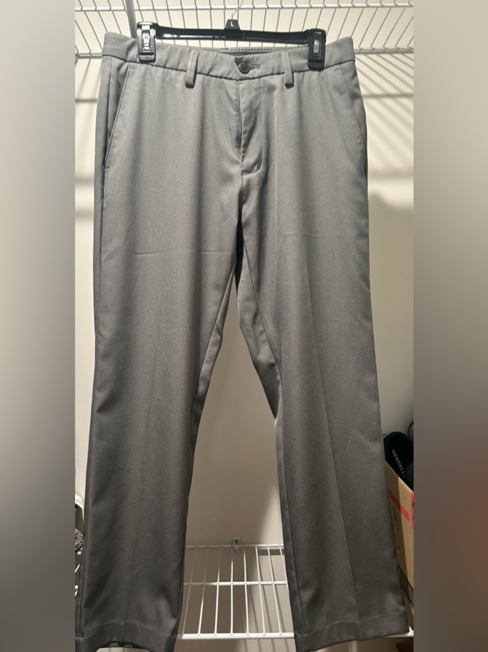 Haggar H26 Grey/Gray Dress Pants for office or formal attire. EUC 32x30